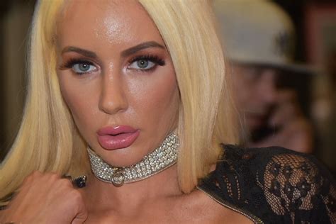Nicolette Shea Vidéos Porno .